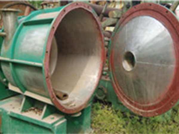 Fibre separator